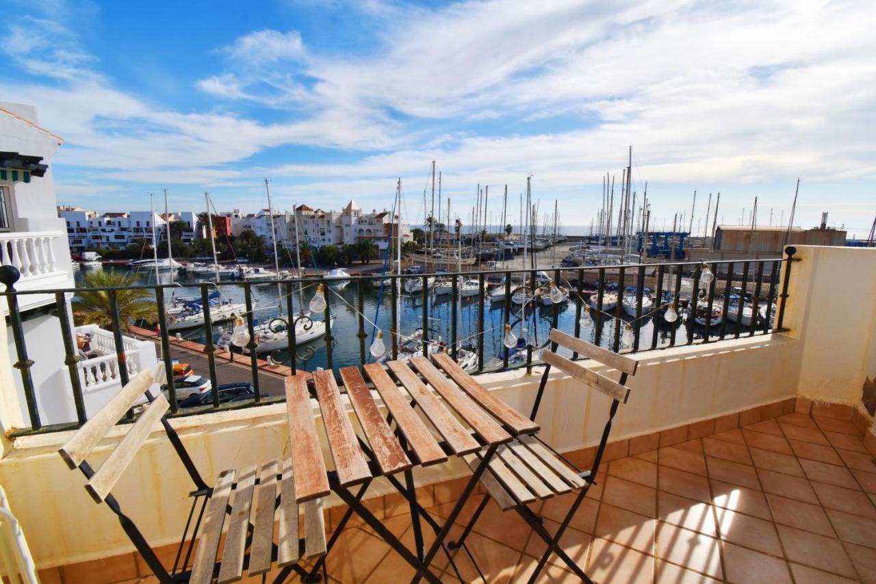 Expoholidays - Vistas Al Puerto Deportivo Galera Almerimar Exterior foto
